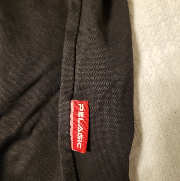 PELAGIC BLACK/RED DRY FIT TEE - Picture 6 of 7